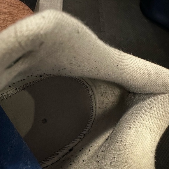 Nike Kobe 4 Protro Undefeated Milwaukee/Fir colorway. Size 10. Lightly used. - Picture 13 of 13